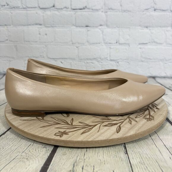 Marc Fisher Shoes - Marc Fisher Flats Loafer Women Size 10 Beige Slip On Pointed Leather Shoes
